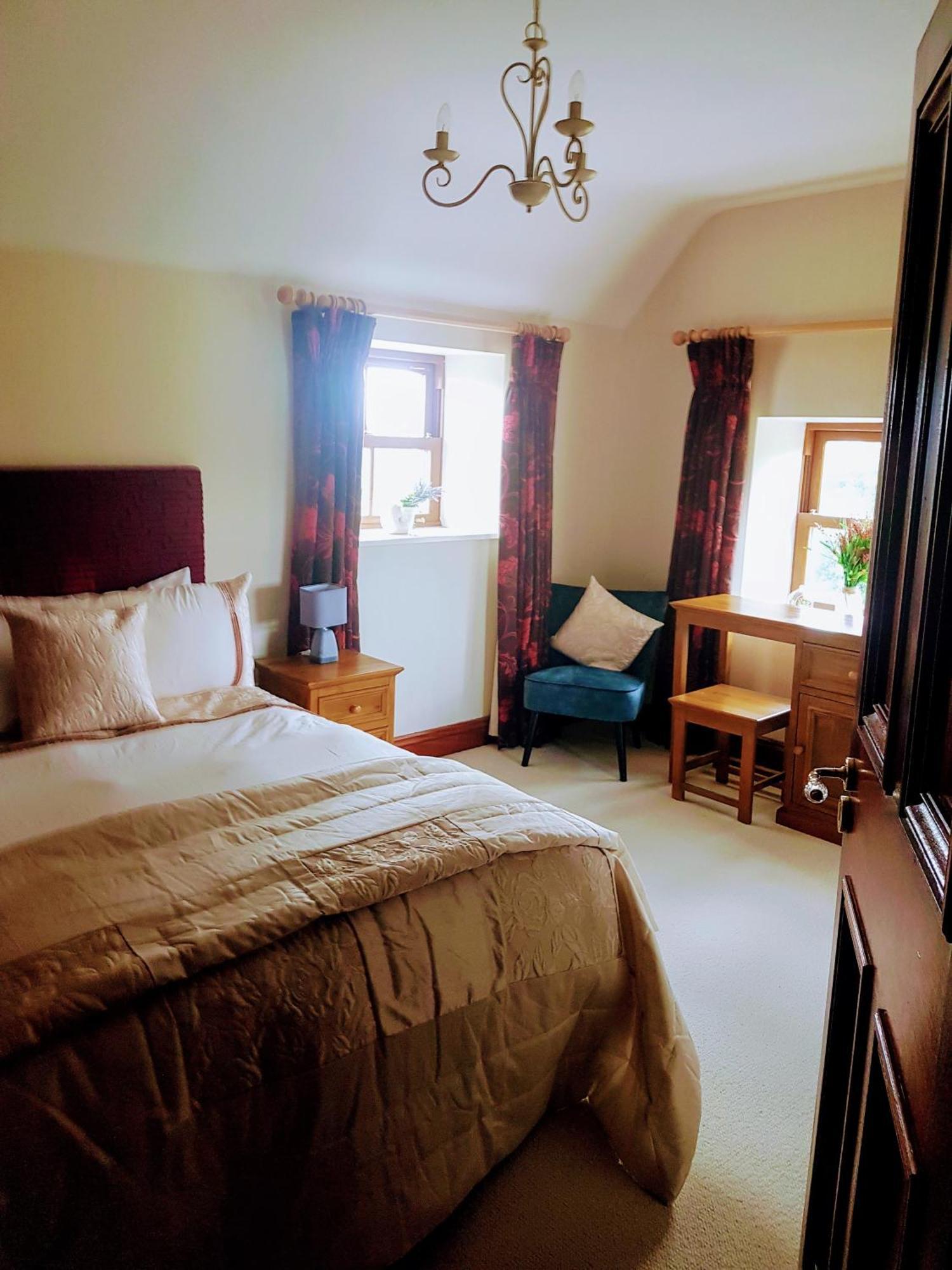 Glenvela Guest House Castlerea Ngoại thất bức ảnh